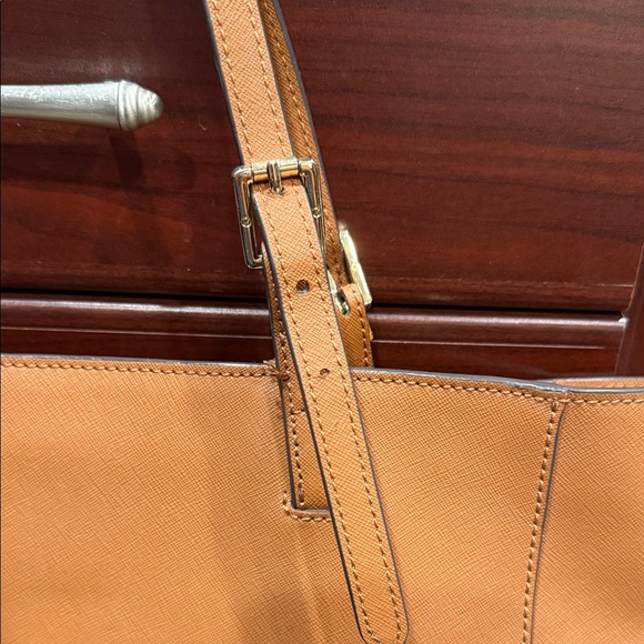 Tory Burch Camel Leather Tote - Picture 3 of 12